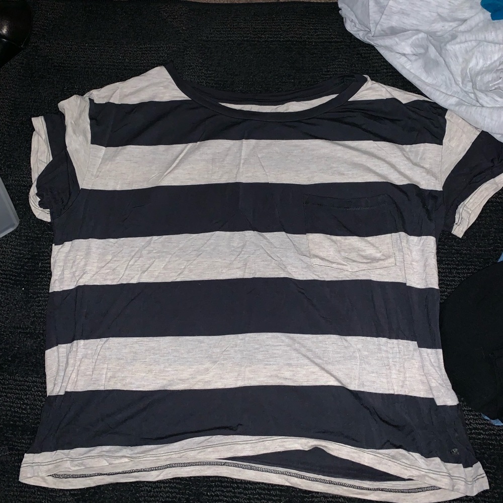 American Eagle Top